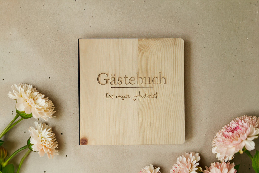 Gästebuch aus Holz