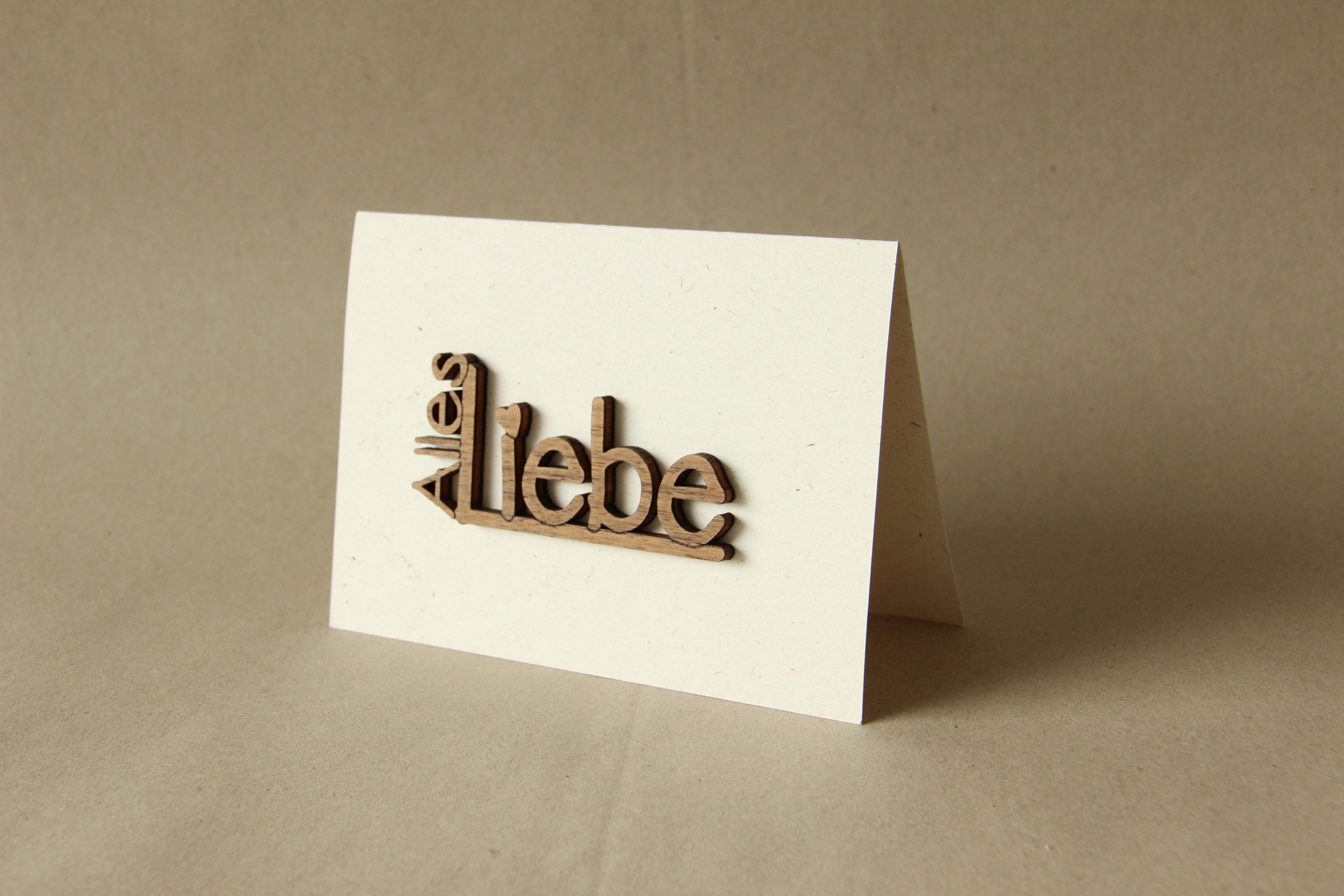 Grußkarte mit Holzsticker - Alles Liebe