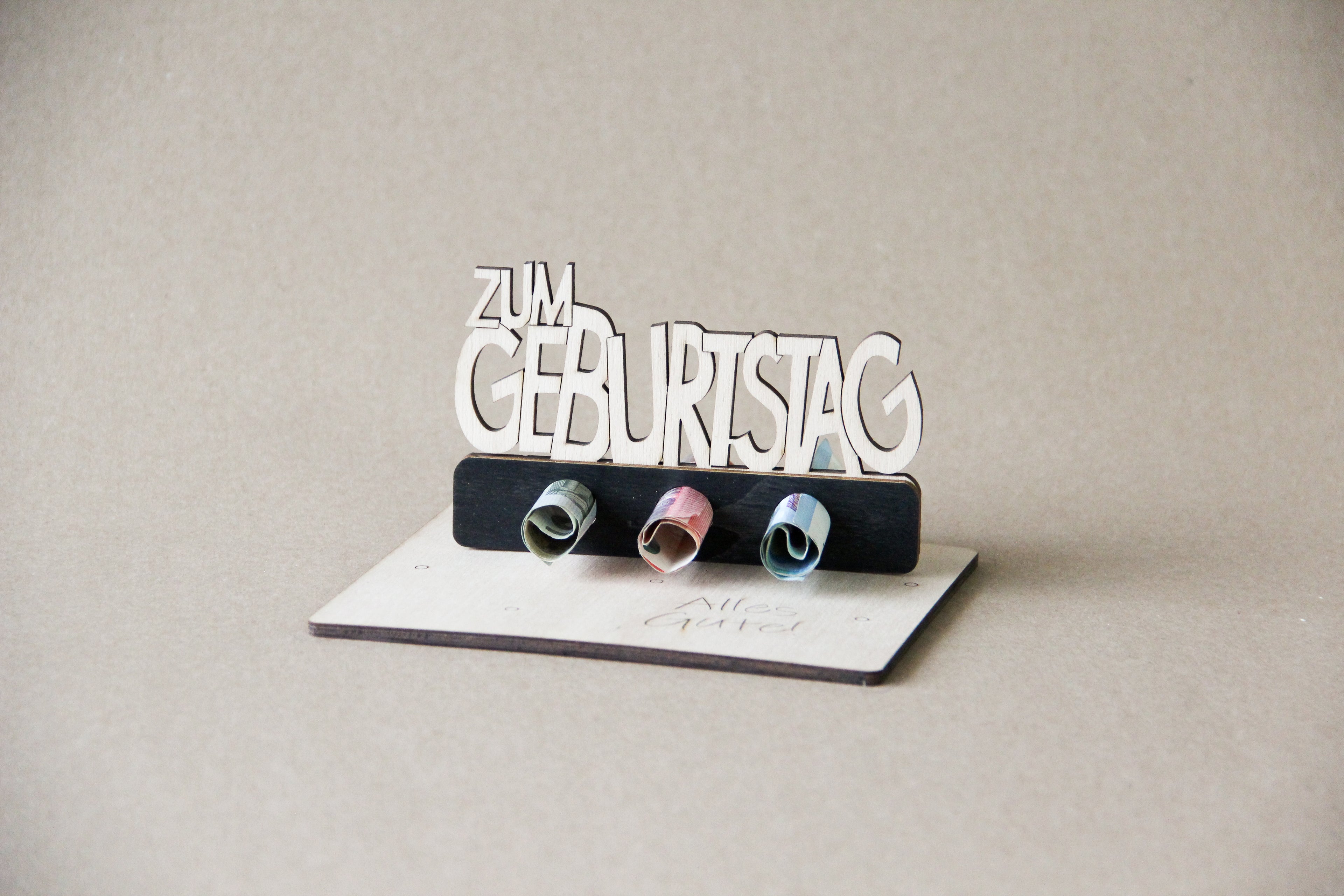 Geldgeschenk 3D - Zum Geburtstag