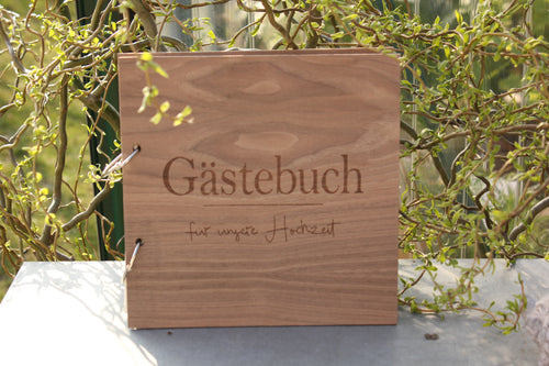 Ringbuch Gästebuch aus Holz